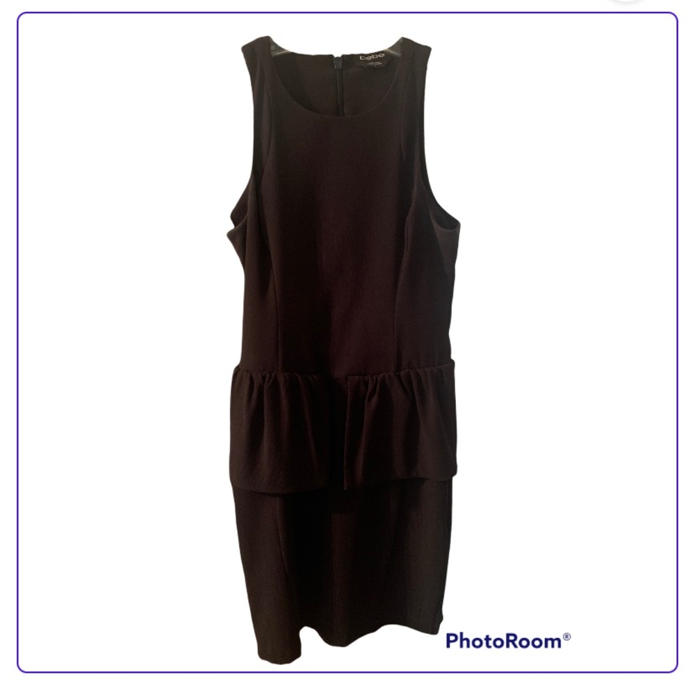 Black Bebe dress with pleats. Size 0